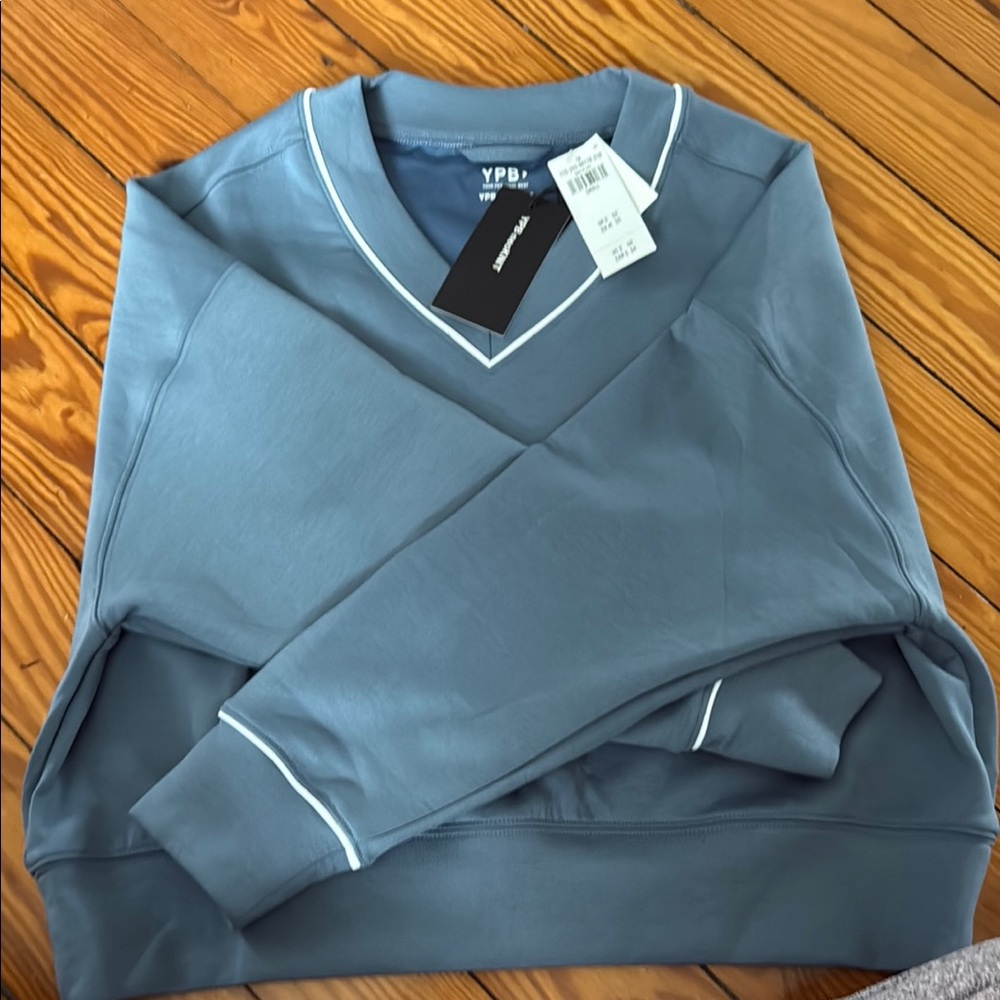 Men's Blue Sweater